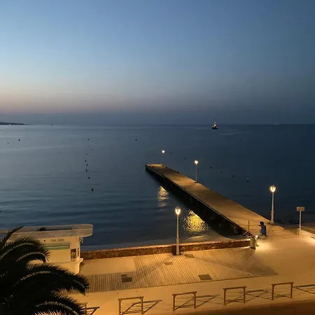 Daire Bord De Cannes