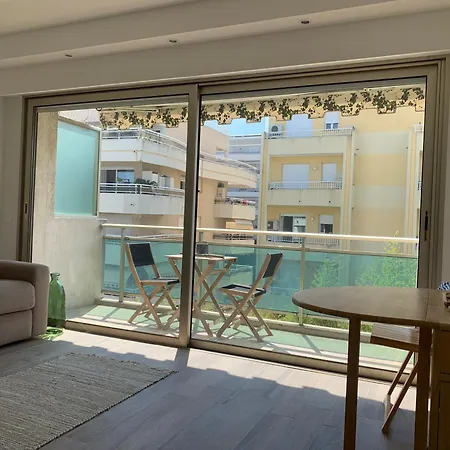 Bord De Cannes
